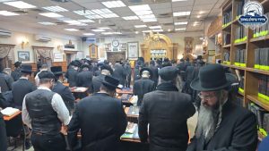 חמשה עשר יום לעומר: ספירת העומר בהיכל הציון הקדוש